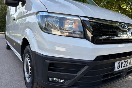 MAN TGE 3.140 Long Hr Lion XC Panel Van - Rear Camera 25