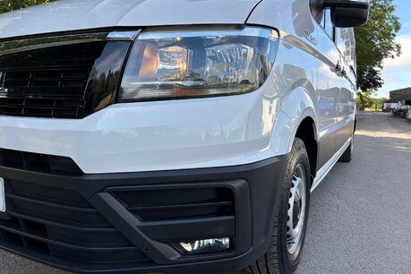 MAN TGE 3.140 Long Hr Lion XC Panel Van - Rear Camera 24
