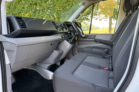 MAN TGE 3.140 Long Hr Lion XC Panel Van - Rear Camera 17