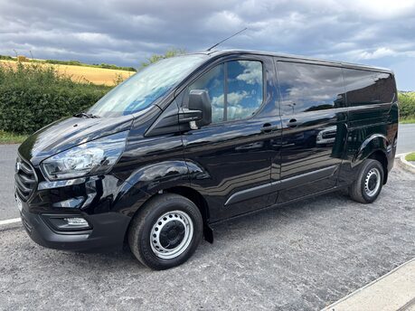 Ford Transit Custom 300 L2 Leader 130 ps Panel Van 