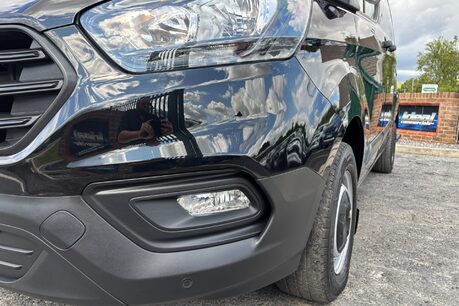 Ford Transit Custom 300 L2 Leader 130 ps Panel Van 23