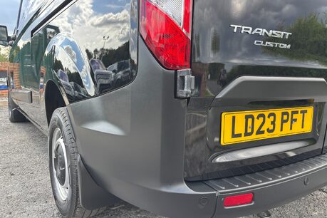 Ford Transit Custom 300 L2 Leader 130 ps Panel Van 25