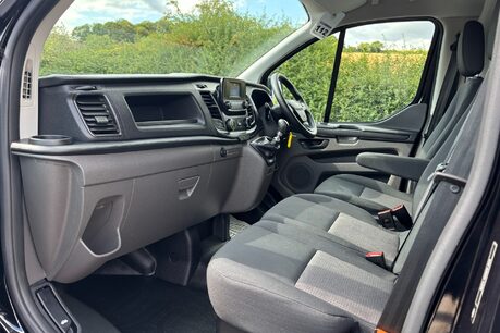 Ford Transit Custom 300 L2 Leader 130 ps Panel Van 17