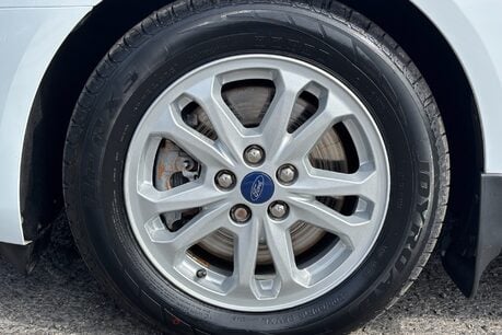 Ford Transit Connect 230 L2 Trend DCIV 120 ps Tdci Selectshift - Nav / Camera / Air Con 43