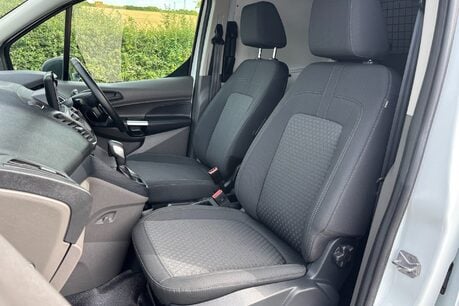 Ford Transit Connect 230 L2 Trend DCIV 120 ps Tdci Selectshift - Nav / Camera / Air Con 34