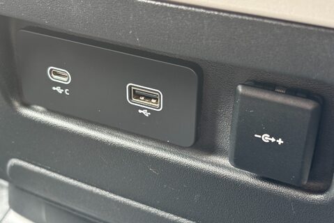 Land Rover Defender 110 D300 Hard Top HSE with Rear Seat Conversion 35