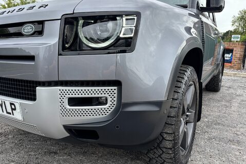 Land Rover Defender 110 D300 Hard Top HSE with Rear Seat Conversion 25