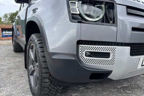 Land Rover Defender 110 D300 Hard Top HSE with Rear Seat Conversion 26