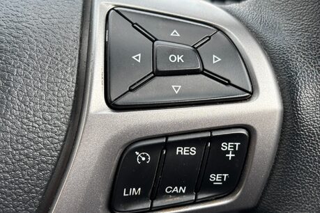 Ford Ranger Limited 4x4 170 ps Automatic Double Cab Pickup - Camera / Draw System 42