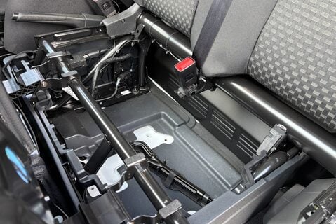 Ford Transit 290 L2 H2 130 ps Trend Panel Van - Air Con 16