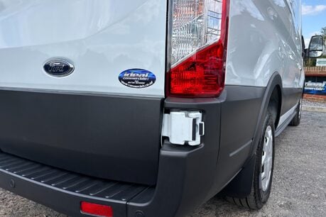 Ford Transit 290 L2 H2 130 ps Trend Panel Van - Air Con 25