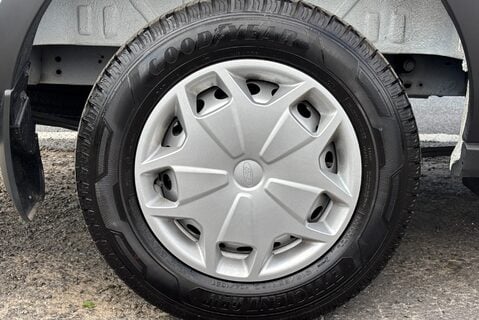 Ford Transit 290 L2 H2 130 ps Trend Panel Van - Air Con 27