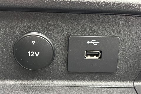 Ford Transit 350 Drw L3 Leader 130 ps Luton with Roller Shutter - No VAT 23