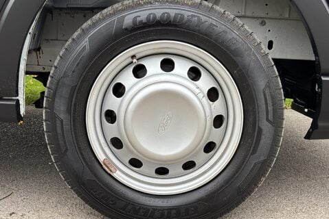 Ford Transit 350 Drw L3 Leader 130 ps Luton with Roller Shutter - No VAT 24