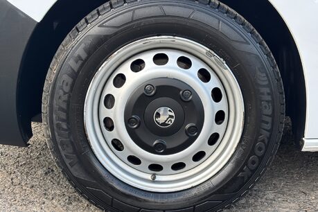 Vauxhall Vivaro L2H1 145 ps F3100 Prime 38