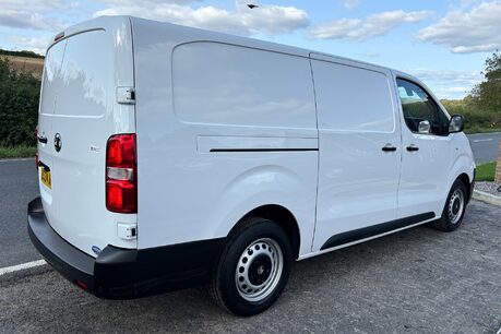 Vauxhall Vivaro L2H1 145 ps F3100 Prime 3