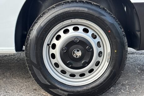 Vauxhall Vivaro L2H1 145 ps F3100 Prime 37