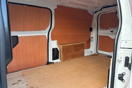 Vauxhall Vivaro L2H1 145 ps F3100 Prime 10
