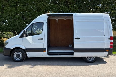 Mercedes-Benz Sprinter 313 Cdi Mwb Hr Panel Van - 180 Degree Barn Doors 8