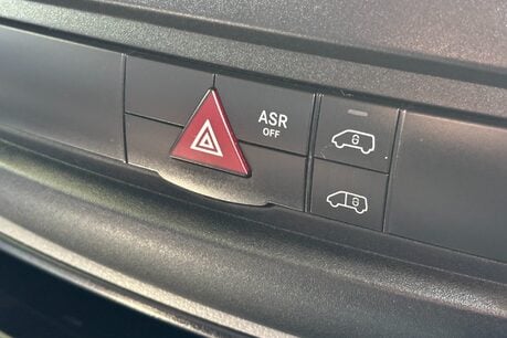 Mercedes-Benz Sprinter 313 Cdi Mwb Hr Panel Van - 180 Degree Barn Doors 32