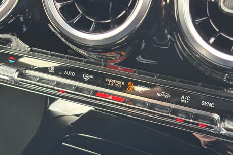 Mercedes-Benz A Class A 200 AMG Line 19