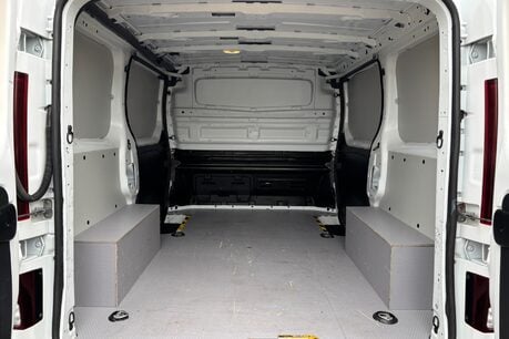 Renault Trafic SL29 Business Plus Energy 125 ps dCi - Sat Nav / Camera / Twin Side Doors 16