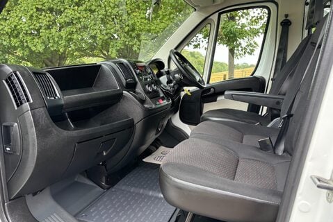 Citroen Relay 35 L3 130 ps Crew Cab Dropside Truck - Air Con 3