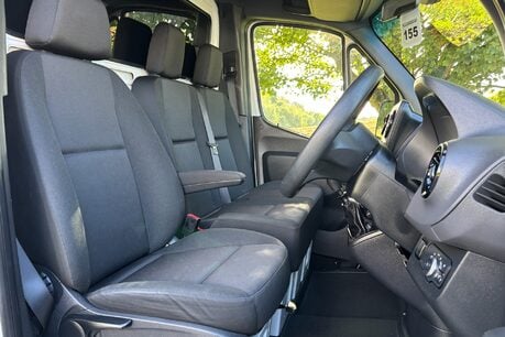 Mercedes-Benz Sprinter 315 Cdi Progressive Luton with Tail Lift 30