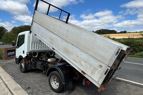 Nissan Cabstar 35.14 Tipper with Removable High Sides - PX to Clear 5