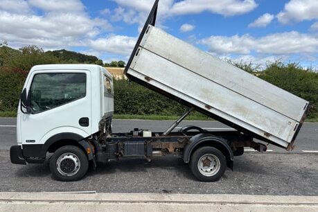 Nissan Cabstar 35.14 Tipper with Removable High Sides - PX to Clear 7