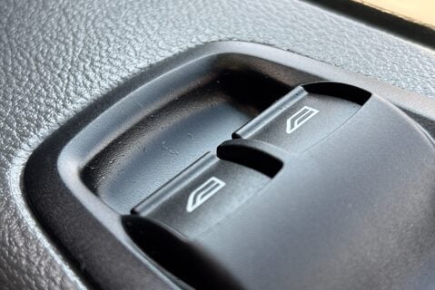 Ford Transit 350 L3 H2 130 ps Trend Double Cab in Van - Air Con 35