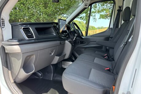 Ford Transit 350 L3 H2 130 ps Trend Double Cab in Van - Air Con 16