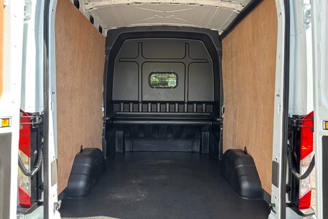 Ford Transit 350 L3 H2 130 ps Trend Double Cab in Van - Air Con 12