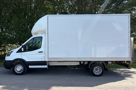 Ford Transit 350 Drw L4 130 ps Luton with Tail Lift - Trade Sale / PX to Clear 8