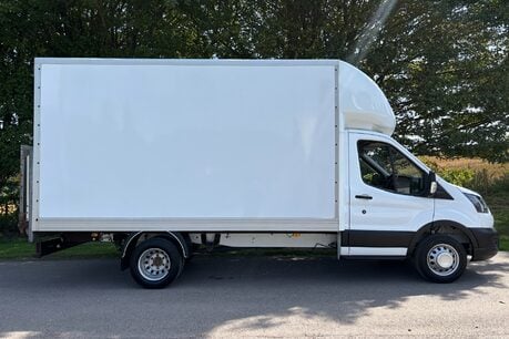 Ford Transit 350 Drw L4 130 ps Luton with Tail Lift - Trade Sale / PX to Clear 9