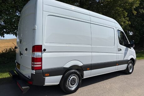 Mercedes-Benz Sprinter 313 Cdi Mwb Panel Van - Air Conditioning 3