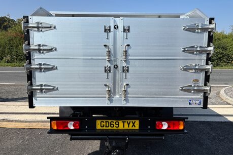 Isuzu D-Max Single Cab 1.9 TD Arbor Tipper with Toolbox - Air Con 13