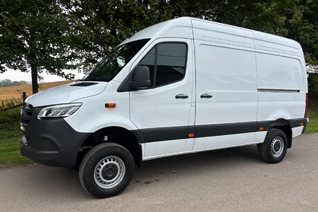 Mercedes-Benz Sprinter 319 Cdi Pro L2 H2 4x4 9g-Tronic Panel Van 1