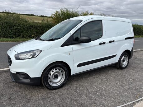 Ford Transit Courier Base 1.0 Ecoboost with Air Con 