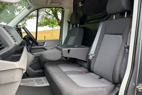 Volkswagen Crafter CR35 L3 H2 140 ps Tdi DSG Trendline Panel Van 3