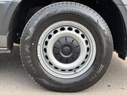 Volkswagen Crafter CR35 L3 H2 140 ps Tdi DSG Trendline Panel Van 29