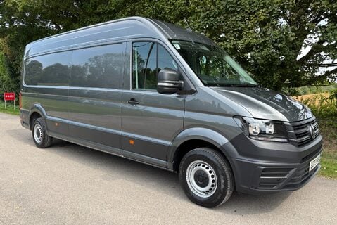 Volkswagen Crafter CR35 L3 H2 140 ps Tdi DSG Trendline Panel Van 5
