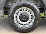 Volkswagen Crafter CR35 L3 H2 140 ps Tdi DSG Trendline Panel Van 28