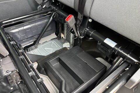 Volkswagen Crafter CR35 L3 H2 140 ps Tdi DSG Trendline Panel Van 16