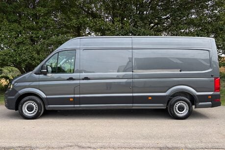 Volkswagen Crafter CR35 L3 H2 140 ps Tdi DSG Trendline Panel Van 8