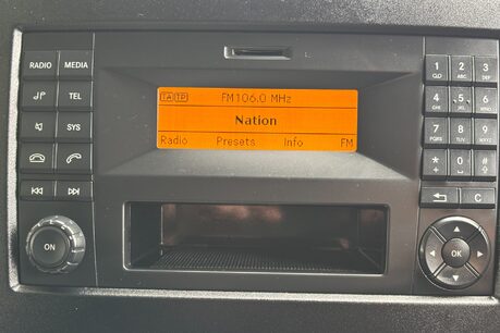 Mercedes-Benz Sprinter 519 Cdi Lwb Hr Mobile Command Unit - Ex MOD - Air Con / Generator 35