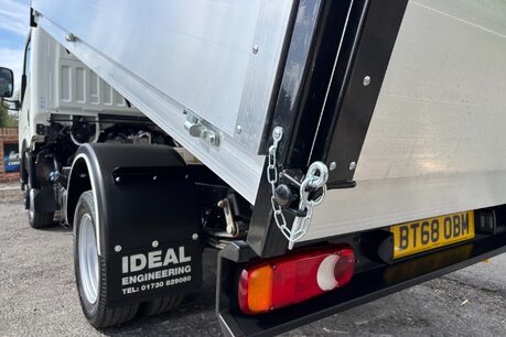 Nissan NT400 Cabstar dCi 35.13 Tipper - New Alloy Body 23
