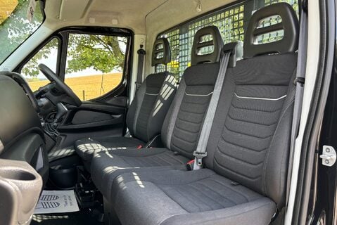 Iveco Daily 35S16H Automatic Dropside Truck with Tail Lift 3