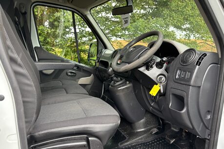 Vauxhall Movano F3500 L3H1 Crew Cab Dropside with Air Con - Direct from the MOD 15