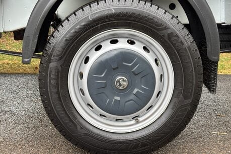 Vauxhall Movano F3500 L3H1 Crew Cab Dropside with Air Con - Direct from the MOD 32